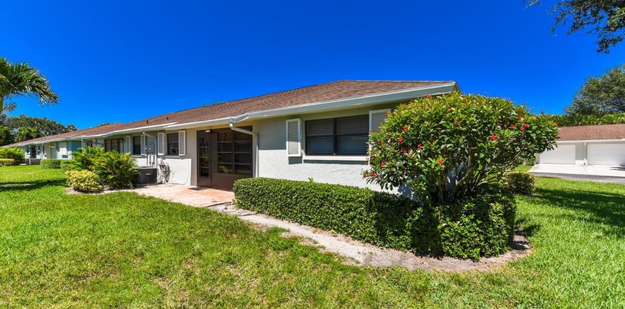 Condominio en Boynton Beach, Florida, 2 dormitorios  № 1185561
