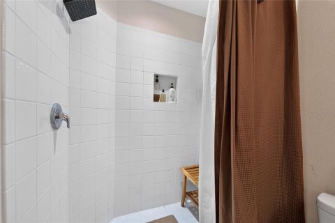 Townhouse in Riverview, Florida 3 bedrooms, 156.82 sq.m. № 2134275 - photo 20