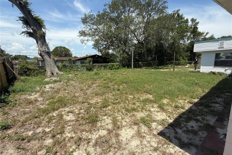 House in Daytona Beach, Florida 3 bedrooms, 112.78 sq.m. № 1754503 - photo 30