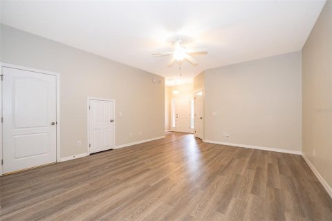 Condominio en alquiler en Orlando, Florida, 3 dormitorios, 170.38 m2 № 1835731 - foto 12