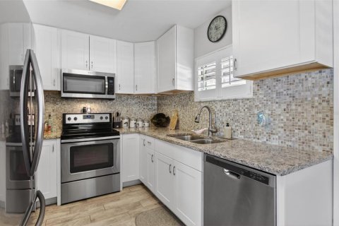 Casa en venta en Crescent City, Florida, 3 dormitorios, 117.71 m2 № 2203599 - foto 5