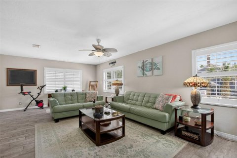 Casa en venta en Crescent City, Florida, 3 dormitorios, 117.71 m2 № 2203599 - foto 18