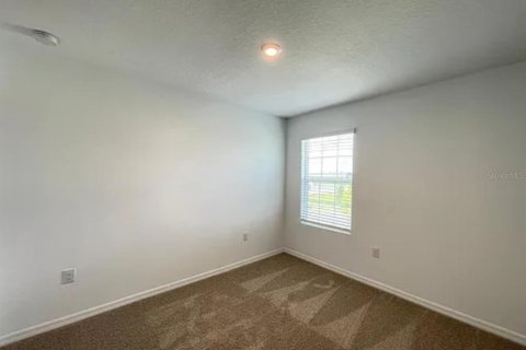 House in Kissimmee, Florida 4 bedrooms, 201.41 sq.m. № 1810339 - photo 11