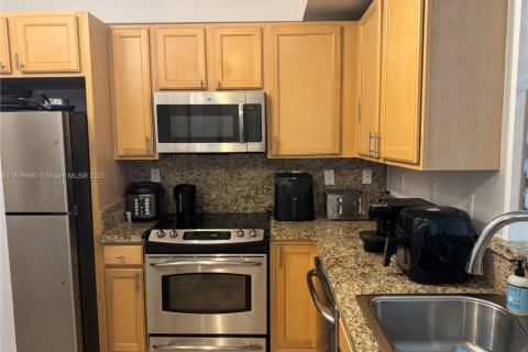 Copropriété à vendre à South Miami, Floride: 2 chambres, 93.83 m2 № 1943164 - photo 9