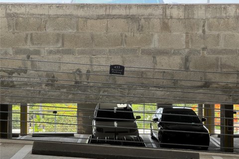 Copropriété à vendre à South Miami, Floride: 2 chambres, 93.83 m2 № 1943164 - photo 27