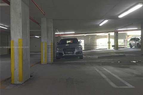 Copropriété à vendre à South Miami, Floride: 2 chambres, 93.83 m2 № 1943164 - photo 26