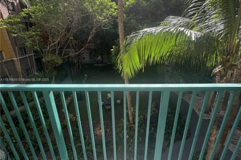 Copropriété à vendre à South Miami, Floride: 2 chambres, 93.83 m2 № 1943164 - photo 21