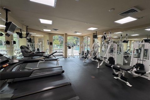 Copropriété à vendre à South Miami, Floride: 2 chambres, 93.83 m2 № 1943164 - photo 24