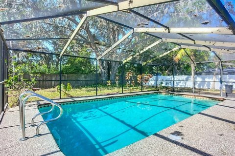 House in Valrico, Florida 3 bedrooms, 184.97 sq.m. № 1878313 - photo 20