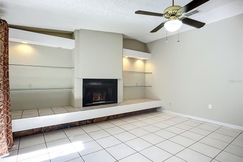 House in Valrico, Florida 3 bedrooms, 184.97 sq.m. № 1878313 - photo 11