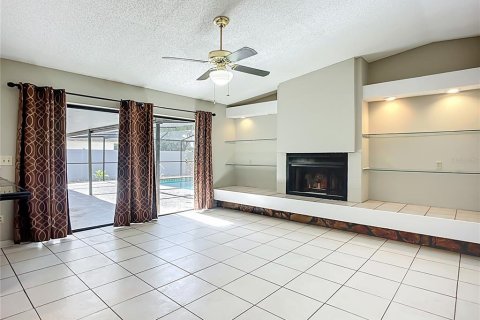 House in Valrico, Florida 3 bedrooms, 184.97 sq.m. № 1878313 - photo 12