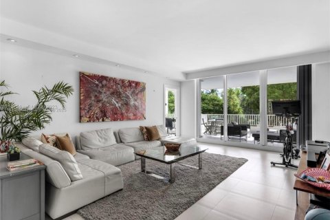 Condo in Key Biscayne, Florida, 3 bedrooms  № 1819734 - photo 13