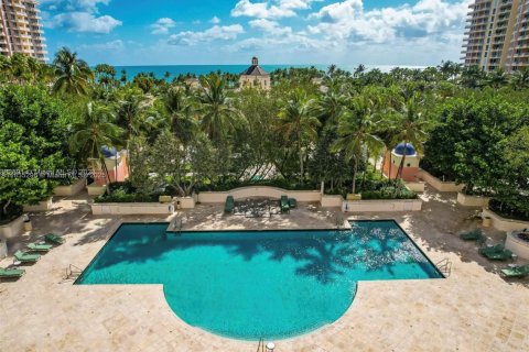 Condo in Key Biscayne, Florida, 3 bedrooms  № 1819734 - photo 2