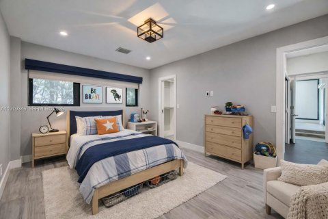 Villa ou maison à louer à Coral Gables, Floride: 5 chambres, 321.26 m2 № 2046158 - photo 8