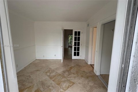 Condominio en alquiler en Fort Lauderdale, Florida, 1 dormitorio, 49.7 m2 № 2085904 - foto 11