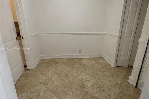 Condominio en alquiler en Fort Lauderdale, Florida, 1 dormitorio, 49.7 m2 № 2085904 - foto 4
