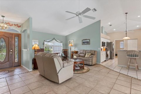 House in Rotonda, Florida 3 bedrooms, 178.19 sq.m. № 1342195 - photo 7