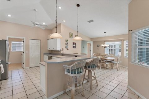House in Rotonda, Florida 3 bedrooms, 178.19 sq.m. № 1342195 - photo 11