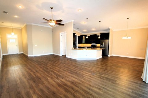 House in Oak Hill, Florida 2 bedrooms, 164.53 sq.m. № 1640640 - photo 12