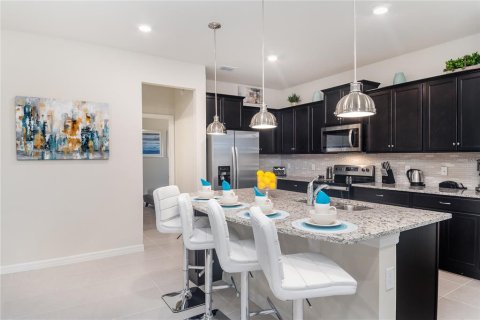 Villa ou maison à vendre à Davenport, Floride: 5 chambres, 230.58 m2 № 1515067 - photo 4