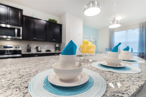 Villa ou maison à vendre à Davenport, Floride: 5 chambres, 230.58 m2 № 1515067 - photo 5