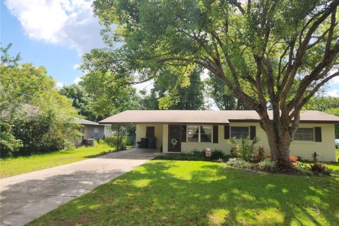 House in Auburndale, Florida 3 bedrooms, 95.5 sq.m. № 1769216 - photo 20