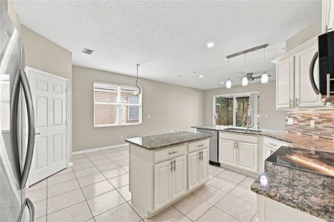 Villa ou maison à vendre à Orlando, Floride: 4 chambres, 206.52 m2 № 2433238 - photo 29