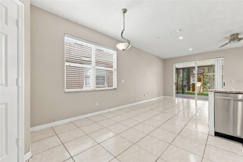 Villa ou maison à vendre à Orlando, Floride: 4 chambres, 206.52 m2 № 2433238 - photo 30