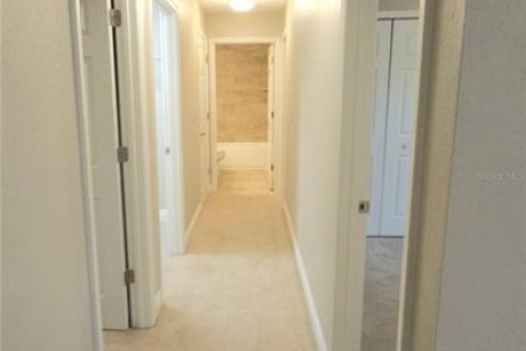 Villa ou maison à louer à Ocala, Floride: 3 chambres, 136.85 m2 № 2407083 - photo 6