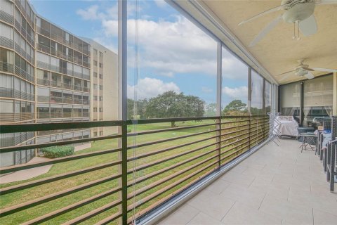 Condo à Lauderhill, Floride, 2 chambres № 2145988