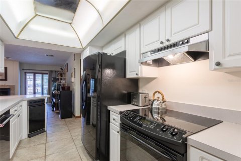 Casa en venta en Tampa, Florida, 4 dormitorios, 217.39 m2 № 2195865 - foto 15