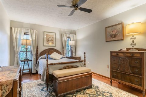 Casa en venta en Tampa, Florida, 4 dormitorios, 217.39 m2 № 2195865 - foto 29