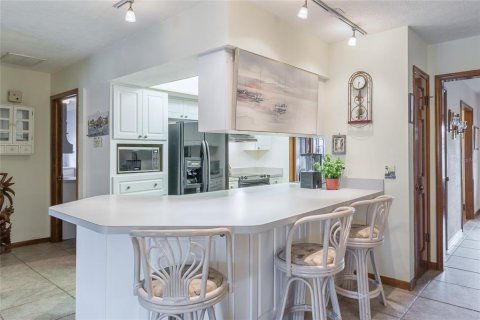 Casa en venta en Tampa, Florida, 4 dormitorios, 217.39 m2 № 2195865 - foto 18