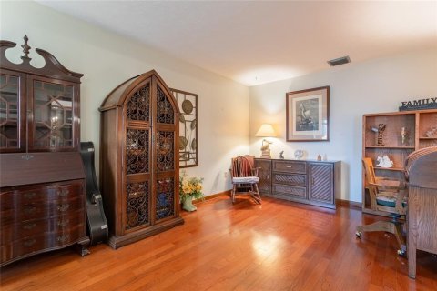Casa en venta en Tampa, Florida, 4 dormitorios, 217.39 m2 № 2195865 - foto 10