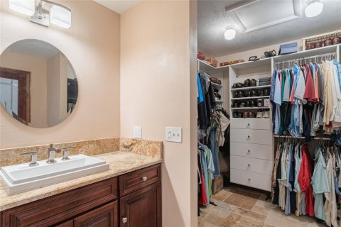Casa en venta en Tampa, Florida, 4 dormitorios, 217.39 m2 № 2195865 - foto 28