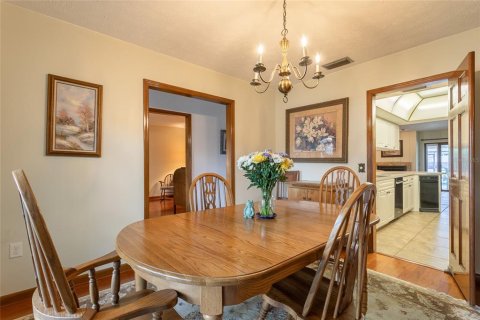 Casa en venta en Tampa, Florida, 4 dormitorios, 217.39 m2 № 2195865 - foto 12