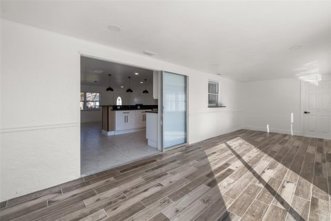 Villa ou maison à vendre à Punta Gorda, Floride: 4 chambres, 181.9 m2 № 1567784 - photo 21