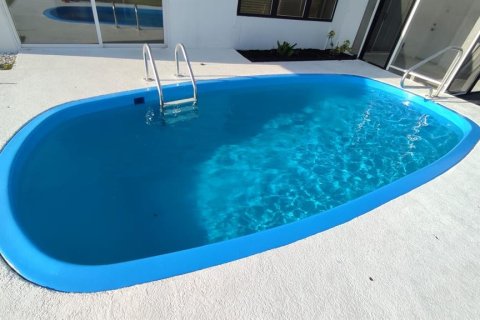 Villa ou maison à vendre à Punta Gorda, Floride: 4 chambres, 181.9 m2 № 1567784 - photo 24