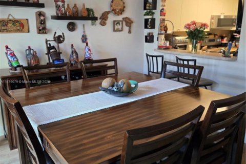 Condominio en venta en Miami, Florida, 2 dormitorios, 121.52 m2 № 1896227 - foto 20