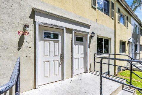 Copropriété à louer à Miami, Floride: 1 chambre, 51.1 m2 № 2152981 - photo 16