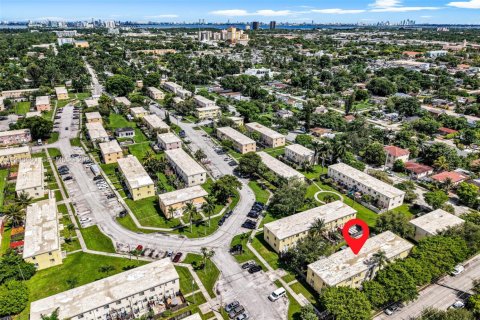 Copropriété à louer à Miami, Floride: 1 chambre, 51.1 m2 № 2152981 - photo 18