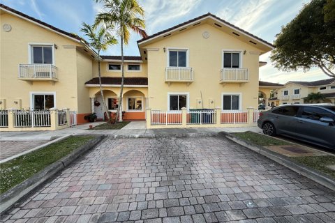 Touwnhouse à Hialeah, Floride 3 chambres, 126.35 m2 № 1990338