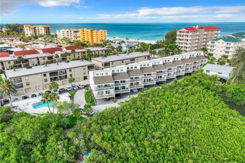 Condo à Indian Rocks Beach, Floride, 2 chambres  № 2097154
