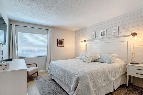 Copropriété à vendre à Indian Rocks Beach, Floride: 2 chambres, 98.01 m2 № 2097154 - photo 15