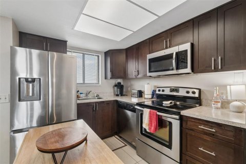 Купить кондоминиум в Гудзон, Флорида 4 комнаты, 68.1м2, № 2217832 - фото 9