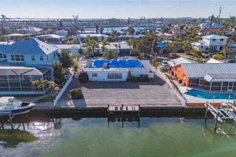 Casa en venta en Holmes Beach, Florida, 3 dormitorios, 150.41 m2 № 1521683 - foto 2