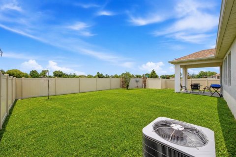 Casa en alquiler en Winter Haven, Florida, 4 dormitorios, 172.15 m2 № 2096043 - foto 27