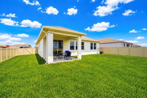 Casa en alquiler en Winter Haven, Florida, 4 dormitorios, 172.15 m2 № 2096043 - foto 3