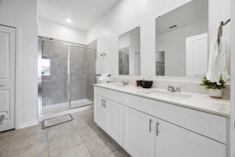 Casa en alquiler en Winter Haven, Florida, 4 dormitorios, 172.15 m2 № 2096043 - foto 17