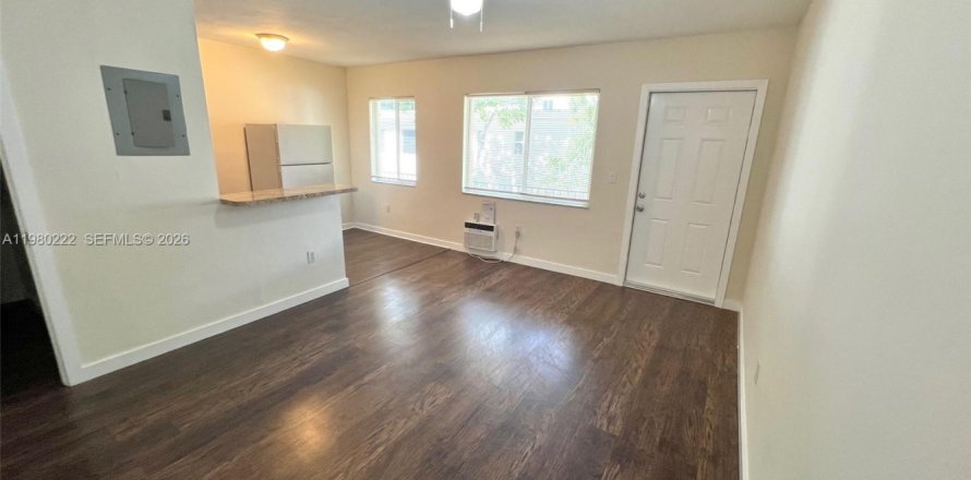 Квартира в Майами, Флорида 1 спальня № 2046476